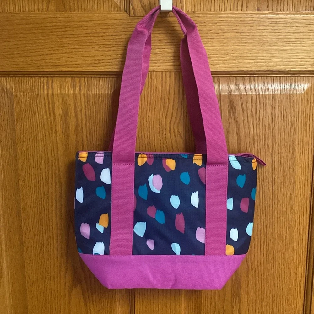 Arctic Zone 8-Can Insulated Tote Cooler NWT Leak Proof Shoulder Carry